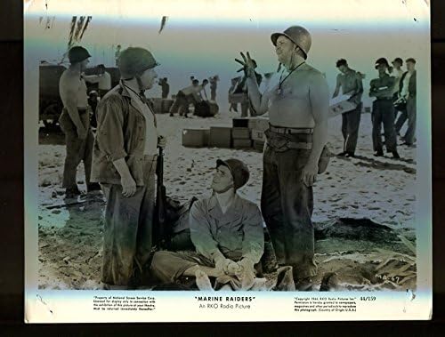 Filmska fotografija: Marine Raiders-8x10 Still-Pat O'Brien-Sholdiers na plaži VG