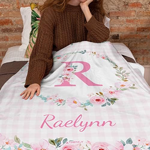 Počinjenost prilagođenih dječjih pokrivača za djevojčice Početno pismo cvjetni monogram pokrivač Personalizirani dječji pokloni bacaju